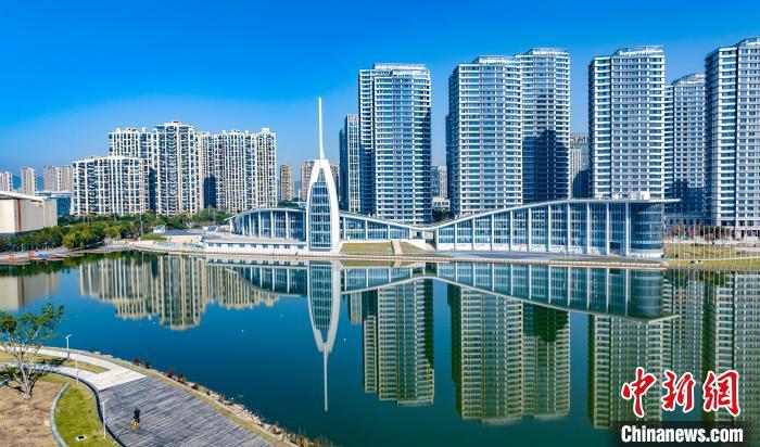 温州龙舟运动中心亮相亚运会 龙形建筑诠释丝路