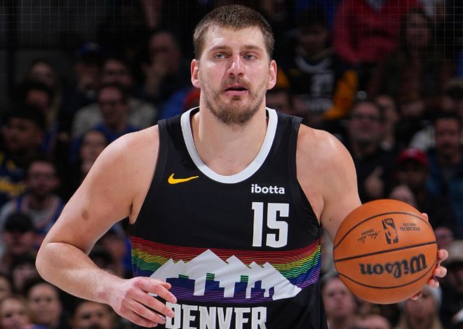 约基奇14助攻引领掘金双杀76人，反超森林狼升西