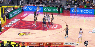 广东男篮大胜广厦杜润旺低迷引球迷不满