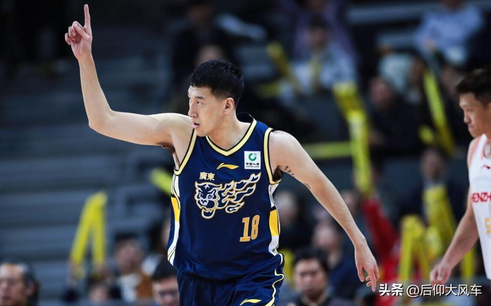 广东男篮大胜广厦杜润旺低迷引球迷不满