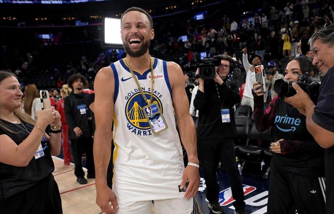 勇士史诗级逆转快船 库里格林联手缔造经典战役