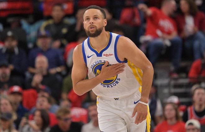 勇士史诗级逆转快船 库里格林联手缔造经典战役