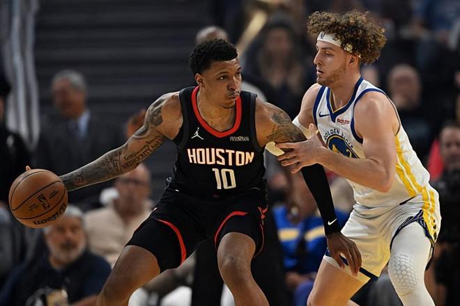 火箭险胜勇士史密斯23+9助球队六连胜