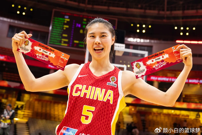 韩国女篮晋级世界杯16强 姜怡瑟三分神射成救世